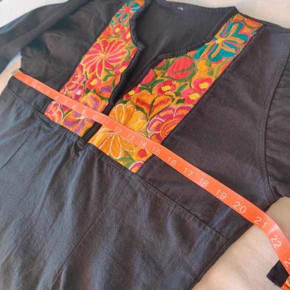 Traditional Mexican Black Blouse with Embroidery Accent - Picture 6 of 7